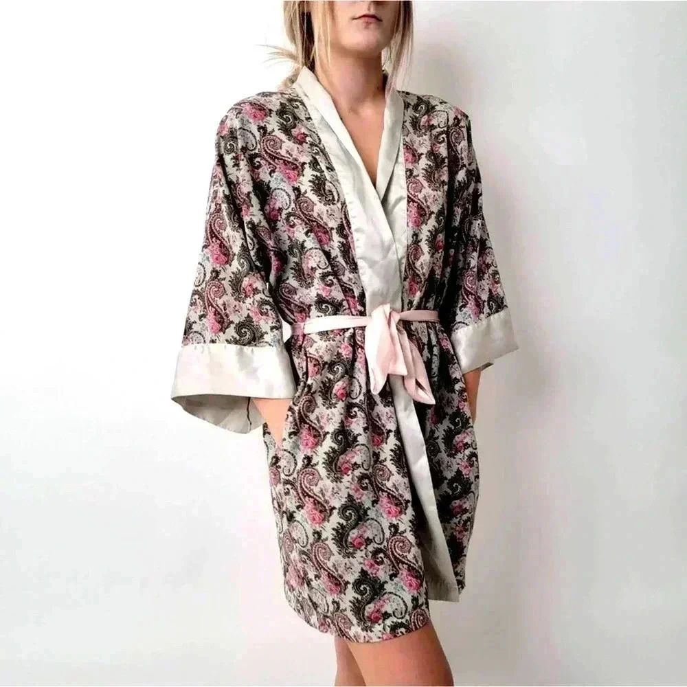 Vintage 90s Victoria’s Secret Gold Label Floral Paisley Kimono Robe - Picture 2 of 6